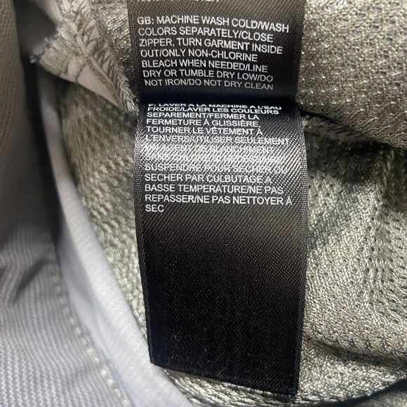 The North Face Men’s Shorts Size 40 Gray Pockets Zipper Logo Outdoors Preppy - Picture 6 of 10